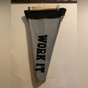 COCO Limon capri leggings. Size XL